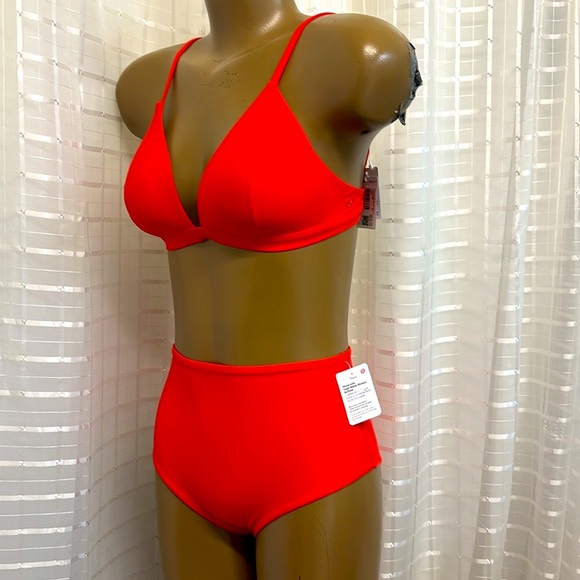 NWT Waterside Swim Top C (8) & High-Waist Skimpy-Fit Swim Bottom (6) - Picture 6 of 8